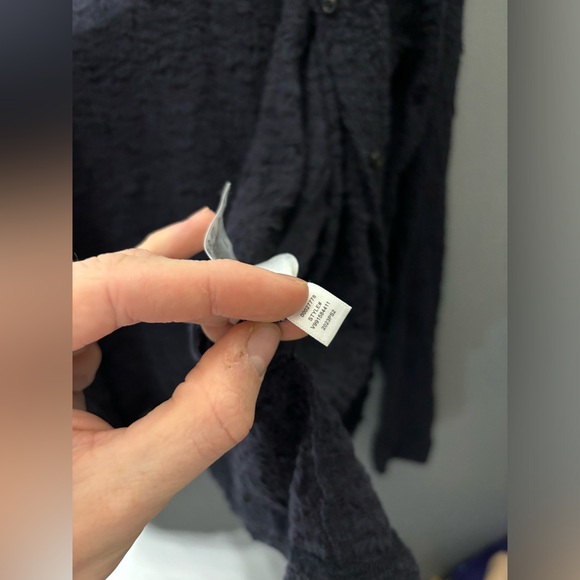 Vince Smocked Long-Sleeve Button-Front Shirt Size XL - Picture 5 of 7